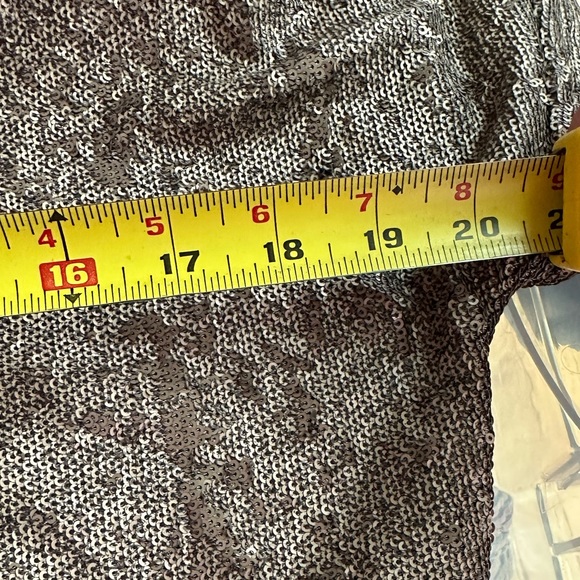 Anthropologie NWT Deletta Sequin Cropped Boxy Oversized Holidays Top Small - Picture 13 of 16